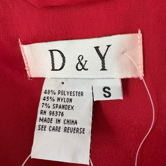 D&Y Bubble Red Trench Coat Size Small Brand New! - Picture 4 of 6